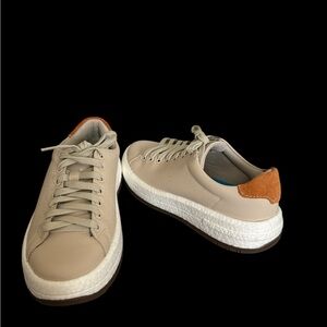 Women's Beige and Orange Sneakers